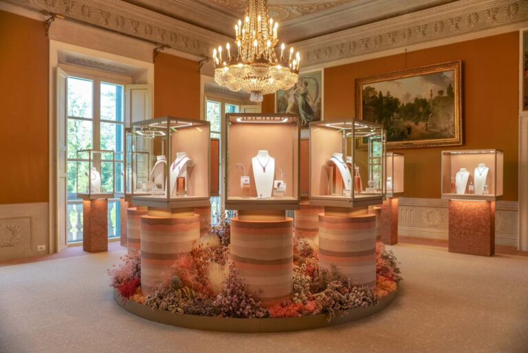 Cartier – Le Voyagé Recommencè