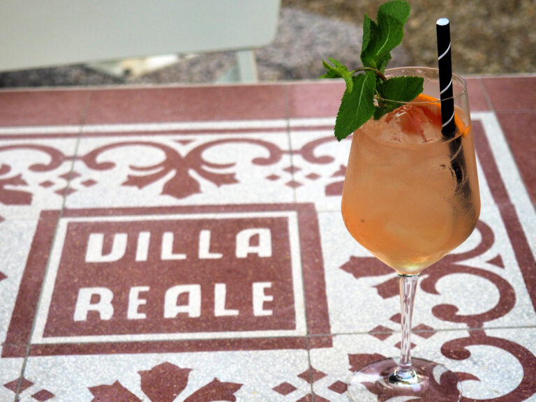 Serviceleistungen und Angebote