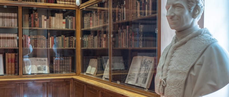Busto di Leone VIII - Libreria della Palazzina dell'Orologio